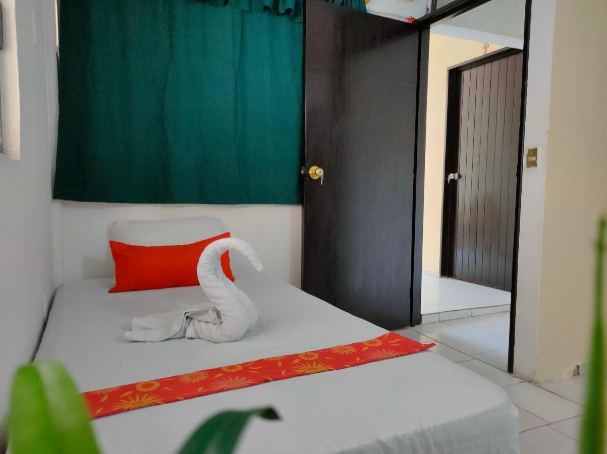 פלנקה Hostal Pakal King מראה חיצוני תמונה