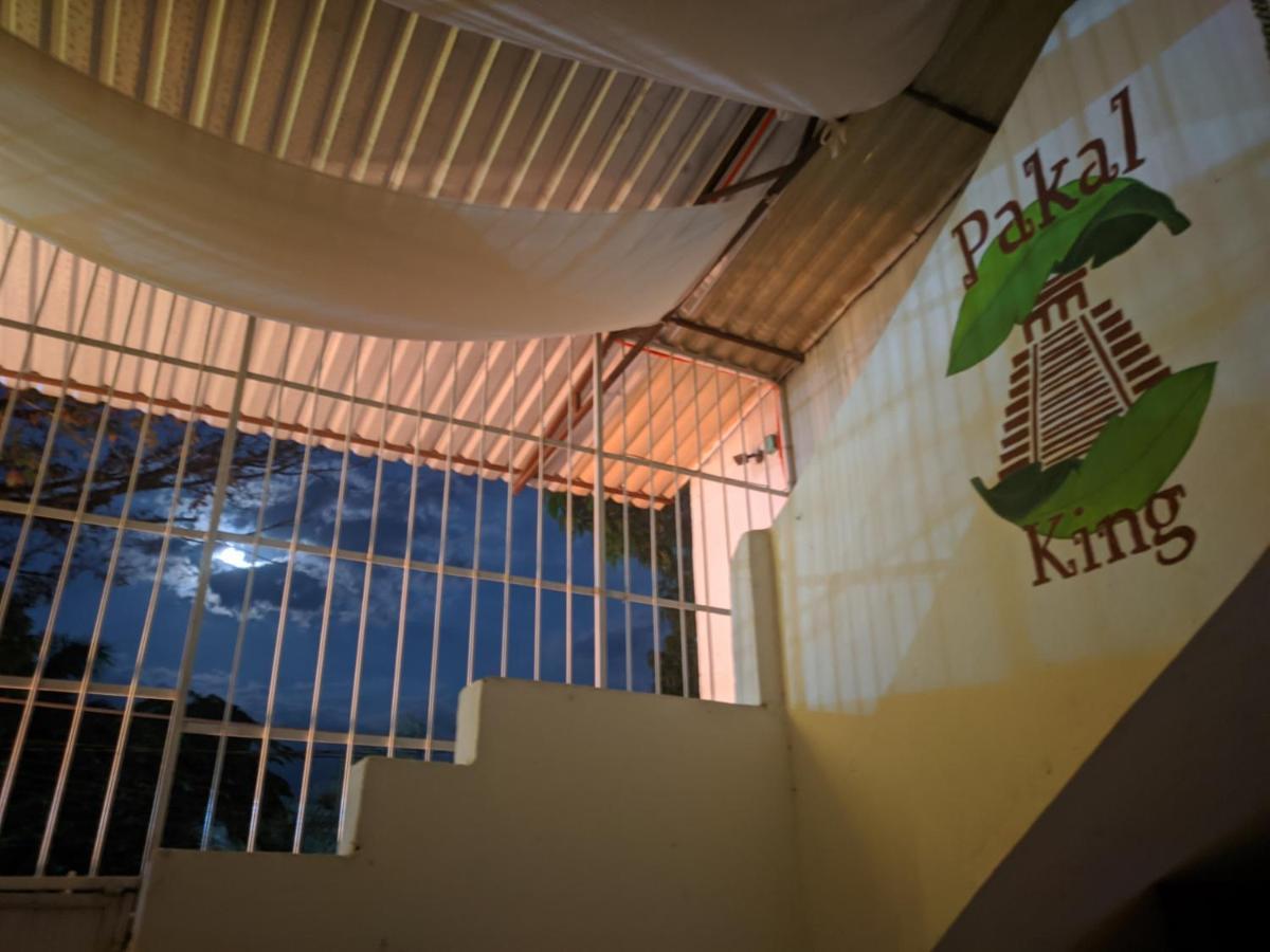 פלנקה Hostal Pakal King מראה חיצוני תמונה